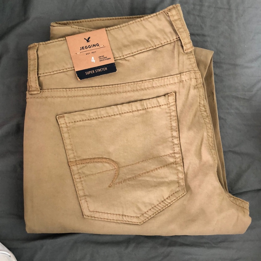 Brand new kaki American Eagle Pants!